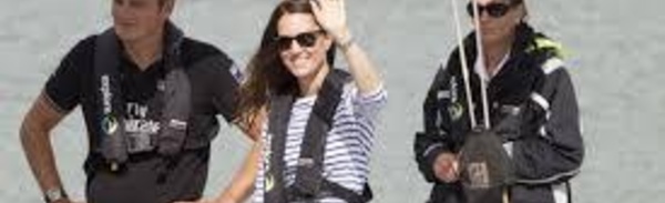 William et Kate, en course l'un contre l'autre dans la baie d'Auckland