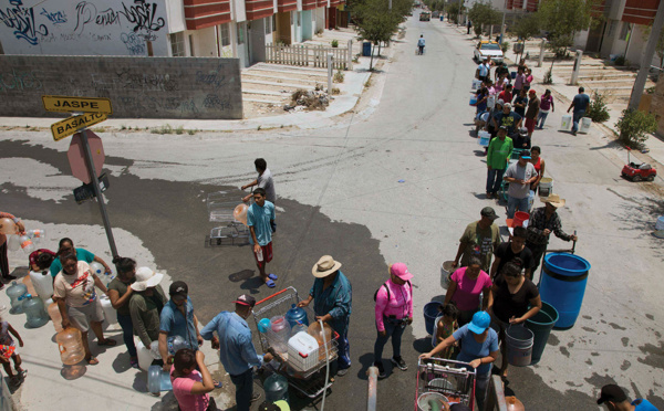 Sécheresse: l'eau rationnée à Monterrey, moteur industriel du Mexique