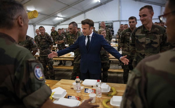 Macron juge le moment venu "de nouvelles discussions" avec l'Ukraine