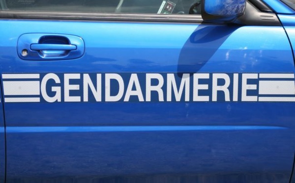 Course folle à Paea, ivre, au guidon d' une mini moto