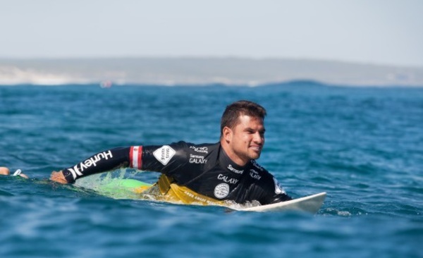 Surf –TOUR ASP : Michel Bourez est éliminé prématurément au ‘Rip Curl Pro Bell's Beach’