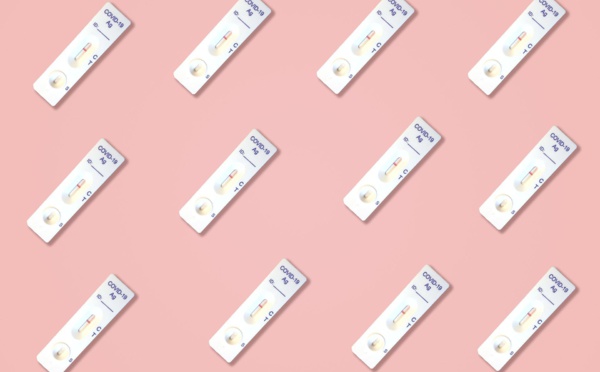 L'été commence de nouveau sous le spectre du Covid en Europe