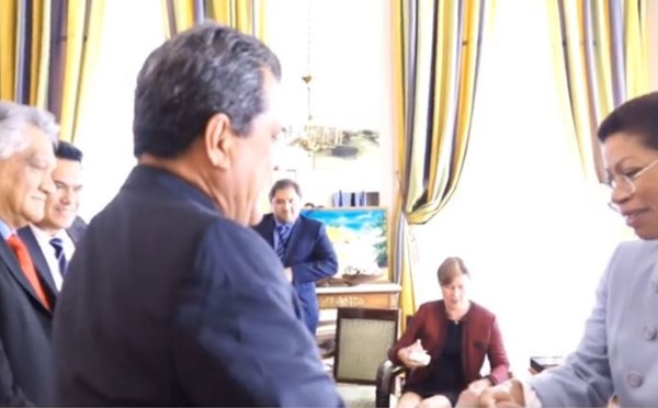 George Pau-Langevin va travailler sur la continuité en Polynésie