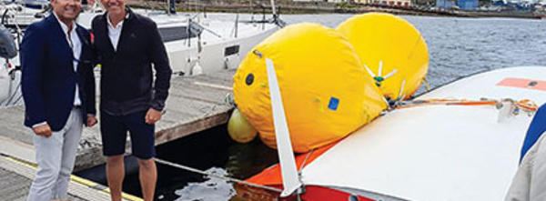 Seize heures sous la coque d'un bateau: le sauvetage miraculeux d'un skipper dans l'Atlantique
