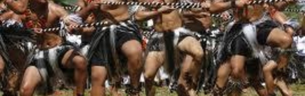 Tonga fête sa démocratie naissante