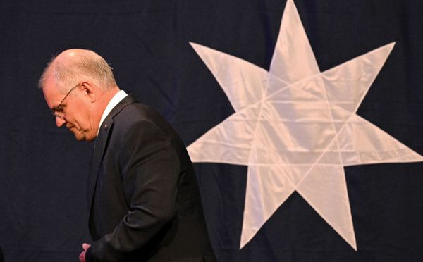 Scandale en Australie: Scott Morrison assume s'être octroyé des pouvoirs en secret