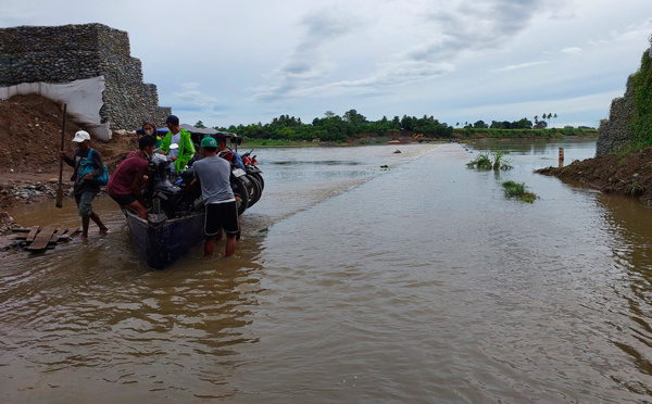 Le cyclone Ma-on menace Hong Kong, Macao et le sud de la Chine
