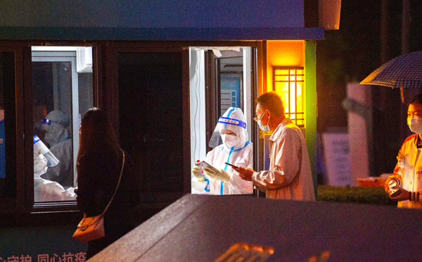 Covid: la Chine confine des millions d'habitants autour de Pékin