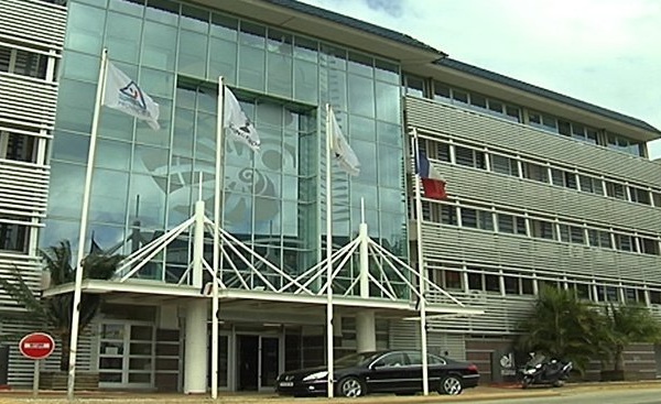 Le nickel, portefeuille orphelin du gouvernement de Nouvelle-Calédonie