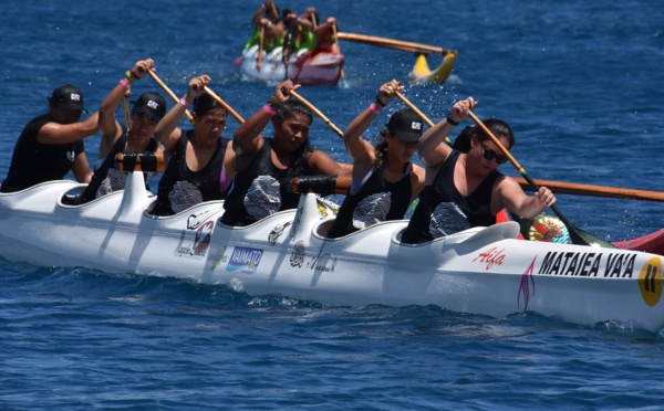 Le va'a par les femmes et pour les femmes à la Vaahine Open Challenge