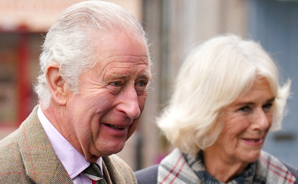 Le roi Charles III couronné le 6 mai 2023 à Londres