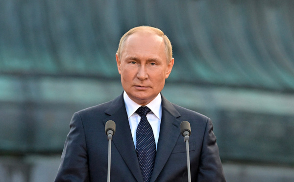 Poutine supervise l'entraînement de ses forces de dissuasion nucléaire