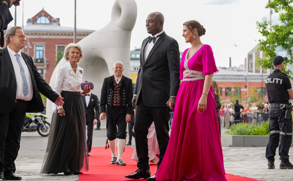 Norvège: la princesse Märtha Louise renonce à ses fonctions officielles