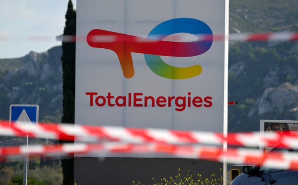 Corse: deux engins explosifs découverts devant des locaux de TotalEnergies à Bastia