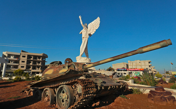 La Turquie frappe les régions kurdes de Syrie et d'Irak