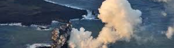 Japon: un effondrement d'une île volcanique en éruption pourrait provoquer un tsunami