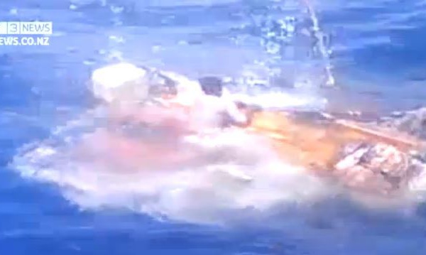 Fidji: Mystère autour d'un quadruple meurtre en haute mer filmé avec un portable