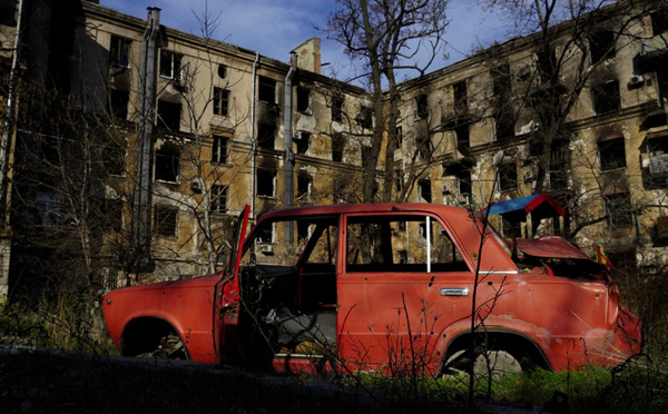 Ukraine: Bruxelles favorable à un tribunal spécial pour juger "les crimes russes"