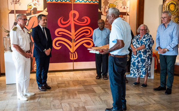 En Nouvelle-Calédonie, Gérald Darmanin renoue un dialogue qui reste à concrétiser