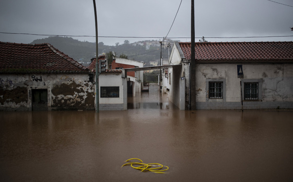 Nouvelles inondations à Lisbonne après de fortes pluies