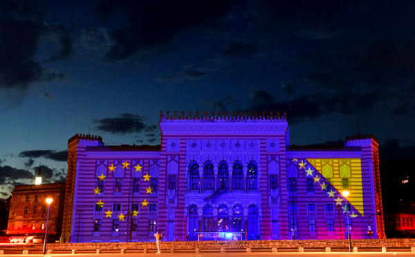 UE : accord pour octroyer le statut de candidat à la Bosnie