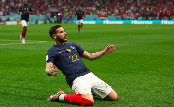 La France, vainqueur du Maroc (2-0), rejoint l'Argentine en finale