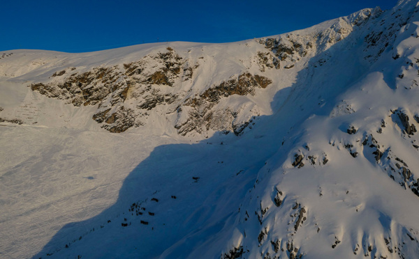 Avalanche en Autriche: neuf personnes retrouvées indemnes, un blessé grave