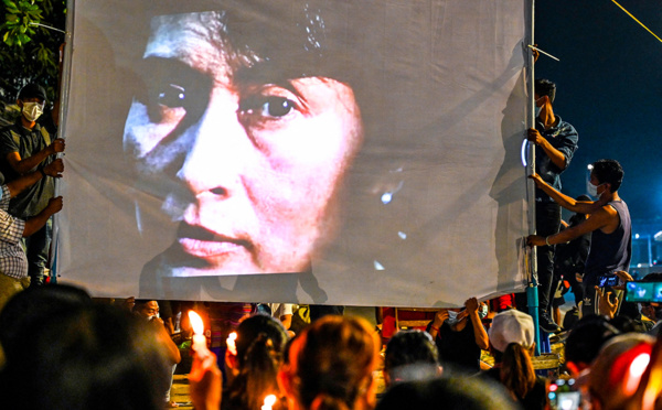 Birmanie: fin du procès d'Aung San Suu Kyi condamnée au total à 33 ans de prison