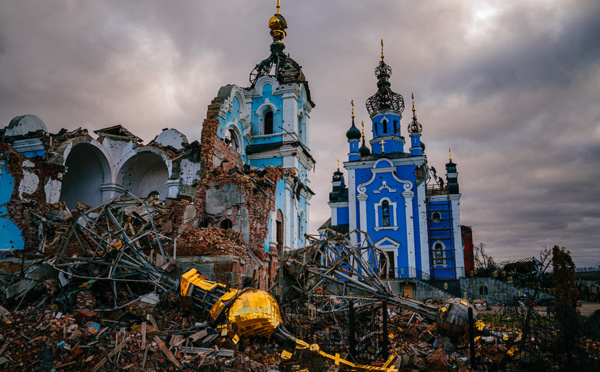 Ukraine: poursuite des hostilités malgré le cessez-le-feu russe