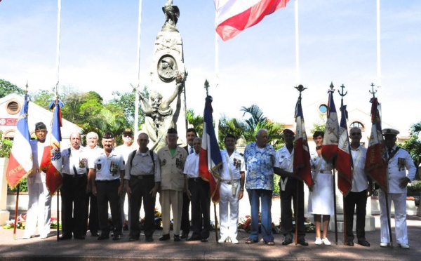Hommage aux harkis et aux autres membres des formations supplétives de la guerre d’Algérie