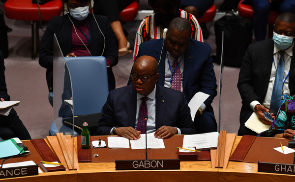 Gabon: décès du chef de la diplomatie après un malaise cardiaque en Conseil des ministres