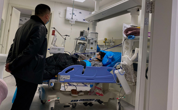 Trois ans après, l'OMS maintient le niveau d'alerte maximal pour la pandémie de Covid-19