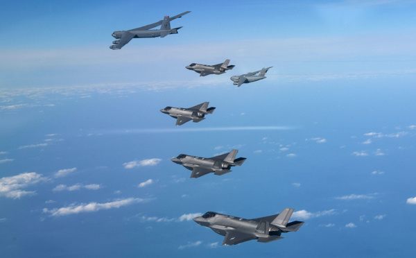 La Corée du Nord hausse le ton après des manoeuvres aériennes entre Washington et Séoul