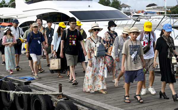 De la pandémie au paradis: les touristes chinois de retour à Bali