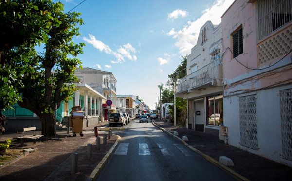 Sur l'île antillaise de Saint-Martin, la circulation des armes à feu inquiète les autorités