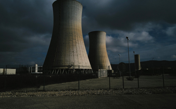 Macron réaffirme le cap d'une relance du nucléaire à marche forcée