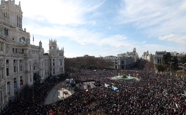 Manifestation monstre à Madrid pour défendre le système de santé public