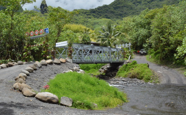 Le pont de la rivière Vaitapaa : entre industrie et patrimoine culturel