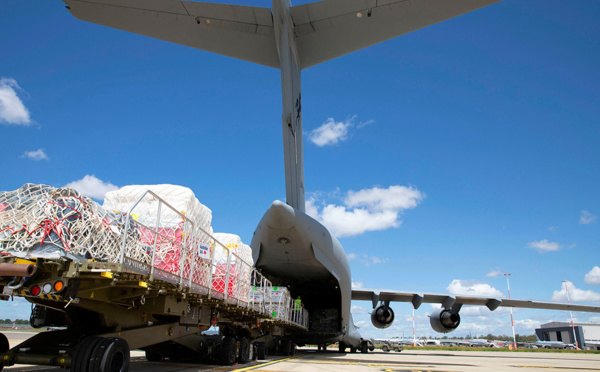 Vanuatu: la France achemine 10 tonnes d'aide humanitaire après les cyclones