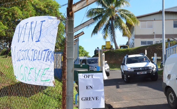 Poursuite de la grève chez Vini et à l'OPT