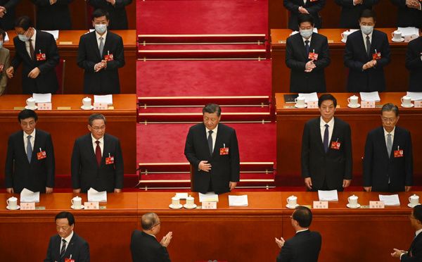 Pékin met en garde Washington contre un risque de "conflit"