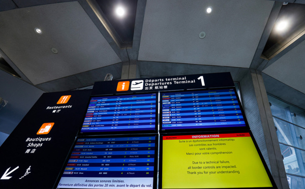 Grève dans l'aérien: l'administration française demande d'annuler encore entre 20 et 30% des vols jeudi et vendredi