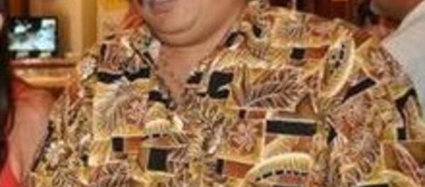 O oe to oe Rima : Atonia Teriinohorai réélu