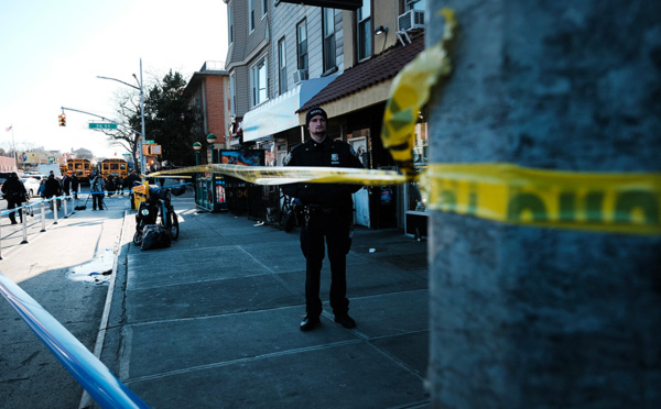 Un étudiant américain retrouvé mort après avoir blessé deux personnes par balle