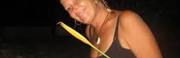 Macabre découverte à Fidji: le corps d'une ressortissante australienne découvert dans un fossé