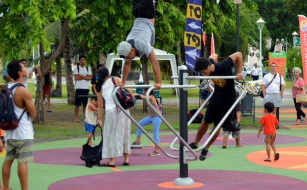Les agrès et le centre de fitness des Jardins de Paofai sont ouverts