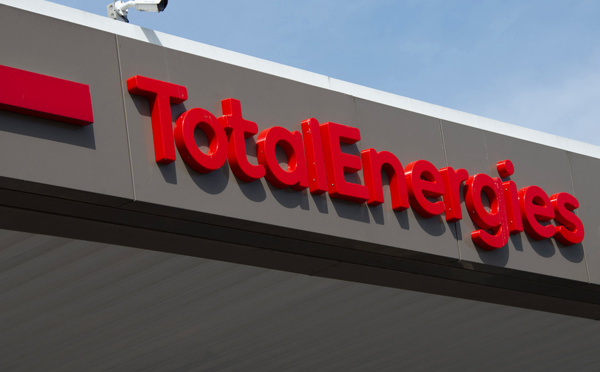 Nouvelle plainte contre TotalEnergies pour complicité de crimes de guerre russes en Ukraine