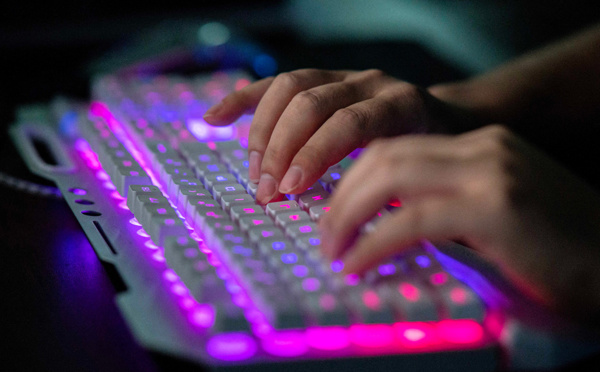 Fermeture d'une énorme plateforme de hackers en ligne