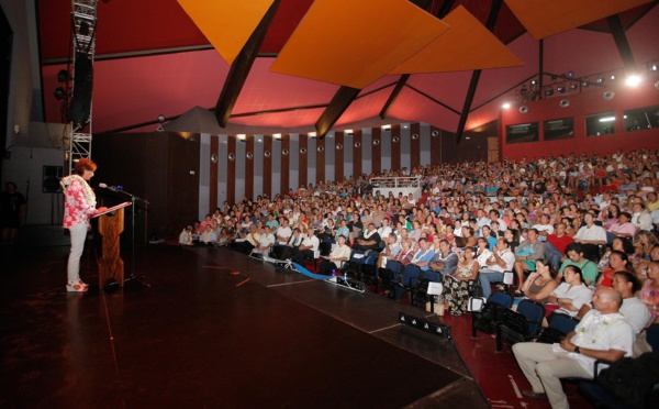 Une conférence pour préparer l'école numérique de demain