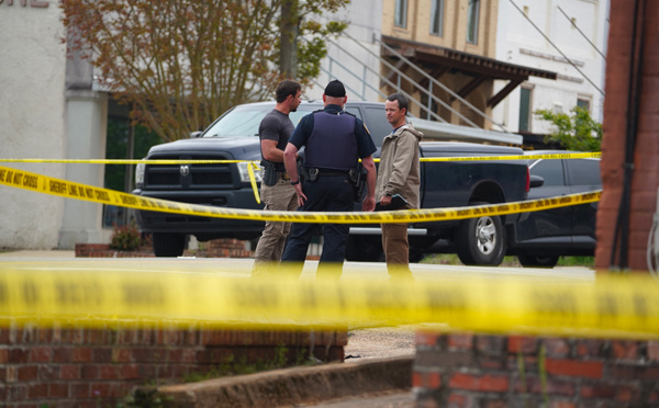 Etats-Unis: au moins quatre morts après des tirs lors d'une fête d'adolescents